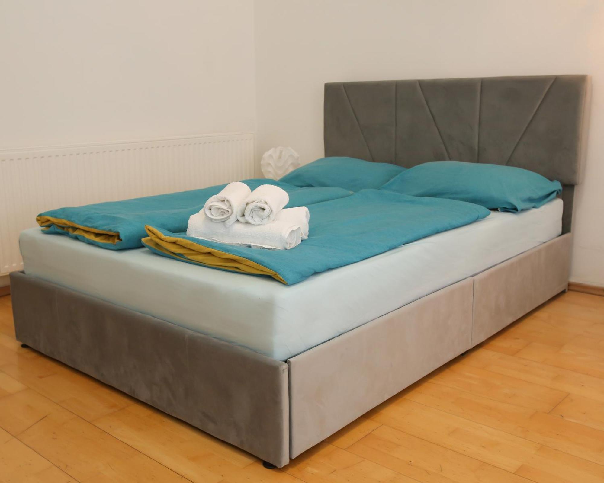Downtown Bliss Modern Retreat With Free Parking And Fast Internet 600 Mbits Appartement Wenen Buitenkant foto
